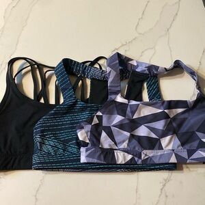 3 Gapfit sports bras - medium impact - size Small